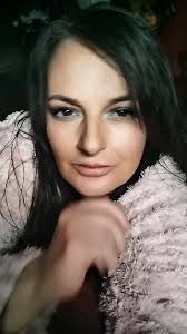 Las amo mas k a mi propia vida!!!! Muy feliz tarde bichejos k tal fue este  puente?? Espero k haya sido maravilloso,yo lo tuve algo entretenido para no  pensar pork echo mucho