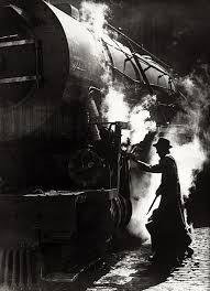 Facie Populi Jacques Boyer Construction De Locomotive 1946 Black And White Photo Photo Black