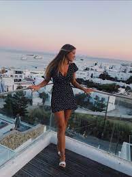 Pin By Ros Mendoza On Idees Photos Holiday Outfits Holiday Outfits Summer Summer Outfits