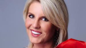 Kara Anderson's Instagram, Twitter & Facebook