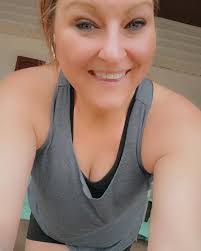 Amanda Tye's Instagram, Twitter & Facebook