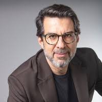 300+ perfis com “Mansur”