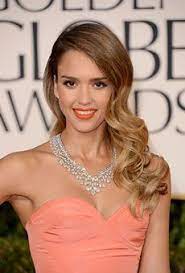 Best Hairstyles From The 2013 Golden Globes Jessica Alba Hair Hair Styles Prom Hairstyles For Long Hair