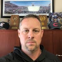 Wendell Yoder's Instagram, Twitter & Facebook