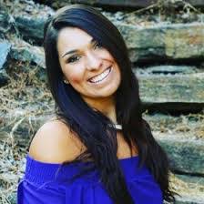 Delia Franchi's Instagram, Twitter & Facebook