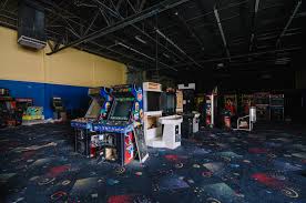 Basketball game only has one ball, air hockey takes your credits and does. Dania Beach Hurricane Boomers Park Abandoned Florida