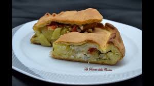 During christmas festivities, cicory is stewed in red wine instead of water. Ricetta Timballo Di Baccala E Patate Le Ricette Della Contea