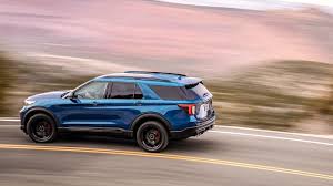 2020 Ford Explorer St And Hybrid First Look Welcome To The Family Ford Explorer 2020 Ford Explorer Ford Explorer Price