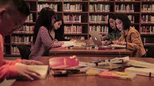 List of most used anchor phrases in the anchor tags of the referring domains. Perpustakaan Ut Digital Library Of A Cyber University Of Indonesia