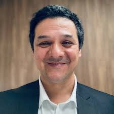 Travis J. Bristol (@TravisJBristol)