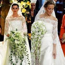 Maybe you would like to learn more about one of these? Pin By Sarah Geissbuhler On Hochzeit Und Zubehor Winter Wedding Gowns Famous Wedding Dresses Bridal Dresses
