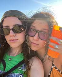 Georgia Greene (@georgiagreenemusic) • Instagram photos and videos