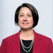 Ashley Beaton's Instagram, Twitter & Facebook