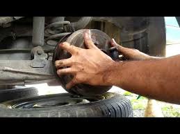 Faktor lain, hos minyak brek tersumbat yang dapat dikesan menerusi kesan minyak bocor pada hos. Cara Mudah Dan Berkesan Tukar Servis Minyak Brek Kereta Wira Iswara Saga Lagu Mp3 Mp3 Dragon