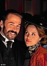 Zoë Tapper tells how playing temptress Ellen Love in Mr Selfridge has taken  her to LA with charismatic co-star Jeremy Piven -but he's not the only man  in her life