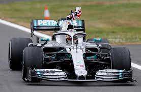 Kör között került sor, ezek után verstappen az élen maradt, hamilton követte másodikként. Index Sport A 2019 Es Brit Nagydij Kozvetitese Korrol Korre Percrol Percre