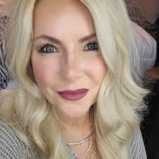 Sheila Hardin's Instagram, Twitter & Facebook