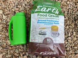 Diatomaceous earth also has many uses around the homestead, as it can help control fleas on dogs and to reduce parasites in horses, pigs and other animals. How To Use Diatomaceous Earth In Your Garden Food Storage Moms