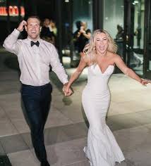 Bridal Spotlight Mallory Ervin Wedding Dresses Vera Wang Wedding Dress Inspiration Classic Elegant Wedding