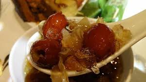 Menggunakan resep rahasia, perkedel ini memiliki cita rasa konsisten. 10 Kuliner Malam Di Bandung Dari Ronde Alkateri Hingga Perkedel Bondon Tribun Travel