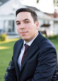 Anna Salvador's Instagram, Twitter & Facebook