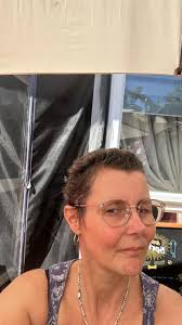 Looking for inspiration after my sis Karen Hussain went short, hair started  to grow back after chemo, always been long before but now want to keep it  short ish.