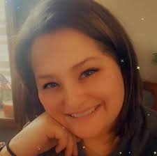 Wishing my beautiful daughter a very happy birthday. Brittany Rushton I  hope today is a great day for you. The bestest birthday ever. I love you A  Bushel and a Peck and