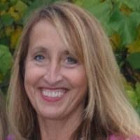 Barbara Barniak's Instagram, Twitter & Facebook