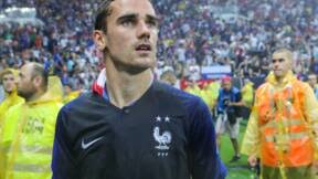 Après une longue absence, le maillot à deux étoiles de l'equipe de france est de retour à la vente. Maillot 2 Etoiles De L Equipe De France Jackpot Pour Nike Des Miettes Pour Les Ouvriers Capital Fr