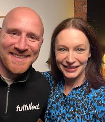 What's Really Happening with eCommerce Salaries in 2025?