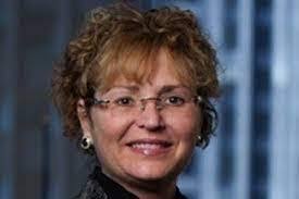 Laurie Broad's Instagram, Twitter & Facebook