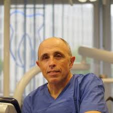 ZAHNÄRZTE DR. OLAF LEWITZKI & BERND-MICHAEL KUSCH