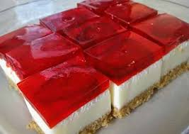 طريقة عمل تشيز كيك بارد بالجيلي بالصور من Runa Recipe Turkish Desserts Dairy Desserts Ramadan Desserts