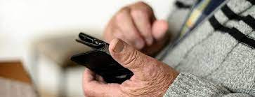 Elija su teléfono de la lista a continuación. Guia De Compra De Moviles Para Mayores Consejos Y Recomendaciones En Funcion Del Uso Y Modelos Destacados