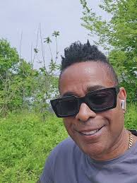 Aaron Blackmon Gutarist