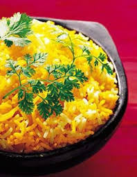 Riz Au Safran Pour 4 Personnes Recettes Elle A Table Recette Riz Safrane Recette Riz Recettes De Cuisine