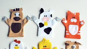 En tissu, en carton, en porcelaine ou en bois, on la pour trouver de nouveaux modèles, vous pouvez vous rendre sur les sites suivants : Des Marionnettes Diy Shake My Blog