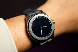 LG Watch W7: Different, But Flawed ...