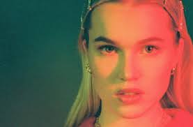 Listen to "Me B4 U" by Emma Jensen