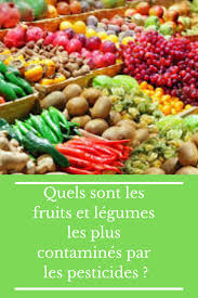 Quels Sont Les Fruits Et Legumes Les Plus Contamines Par Les Pesticides Fruits Et Legumes Fruit Fruits