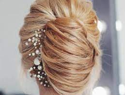 1001 Idees Comment Faire Un Chignon Banane Moderne Et Classique Chignon Banane Chignons Banane Modernes Coiffure Banane