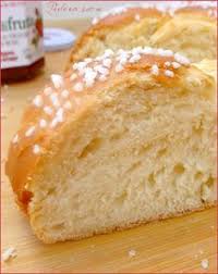 Brioche Sans Beurre Et Sans Oeuf De Christophe Michalak Perle En Sucre Brioche Sans Beurre Recette Dessert Recettes De Cuisine