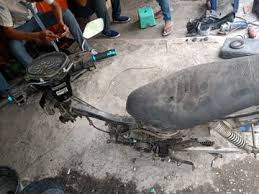 Bersua kembali dengan kami togog modif yang selalu menyediakan informai terkini perihal isu otomotif. Honda Karisma Mangkrak Ganti Baju Honda Wave Thailand Hasilnya Simpel Tapi Keren Gridoto Com