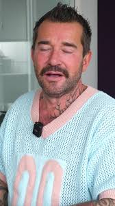 Mathieu Ceschin, candidat emblématique de la saison 15, revient sur le plus  beau bonheur que lui a apporté sa participation à l'émission « L'amour est  dans le pré ». 👨‍👦❤️‍🩹