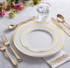 125 Piece Gold Plastic Place Setting Set Service For 25 With Gold Silverware Disposabl Elegant Plastic Dinnerware Plastic Plates Wedding Dinnerware Tableware