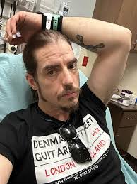 Lance Lopez's Instagram, Twitter & Facebook