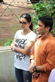 Payal is not married however the name of payal's mother is known to be veena rohatgi and she works as a supervisor teacher. Payal Rohatgi Age Height Twitter Wiki Bio Pictures And Unknown Facts