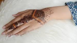 100 gambar henna tangan yang cantik dan simple beserta. Tips Agar Warna Henna Tak Gampang Luntur Kecantikan Cantika Com