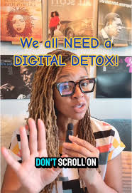 Why You Need a Digital Detox for the Holidays