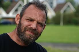 Forgive the post, although I love these images and the story, for me this  post illustrates the problems associated with shooting CCD compacts. The  large footprint of film cameras captures a DOF